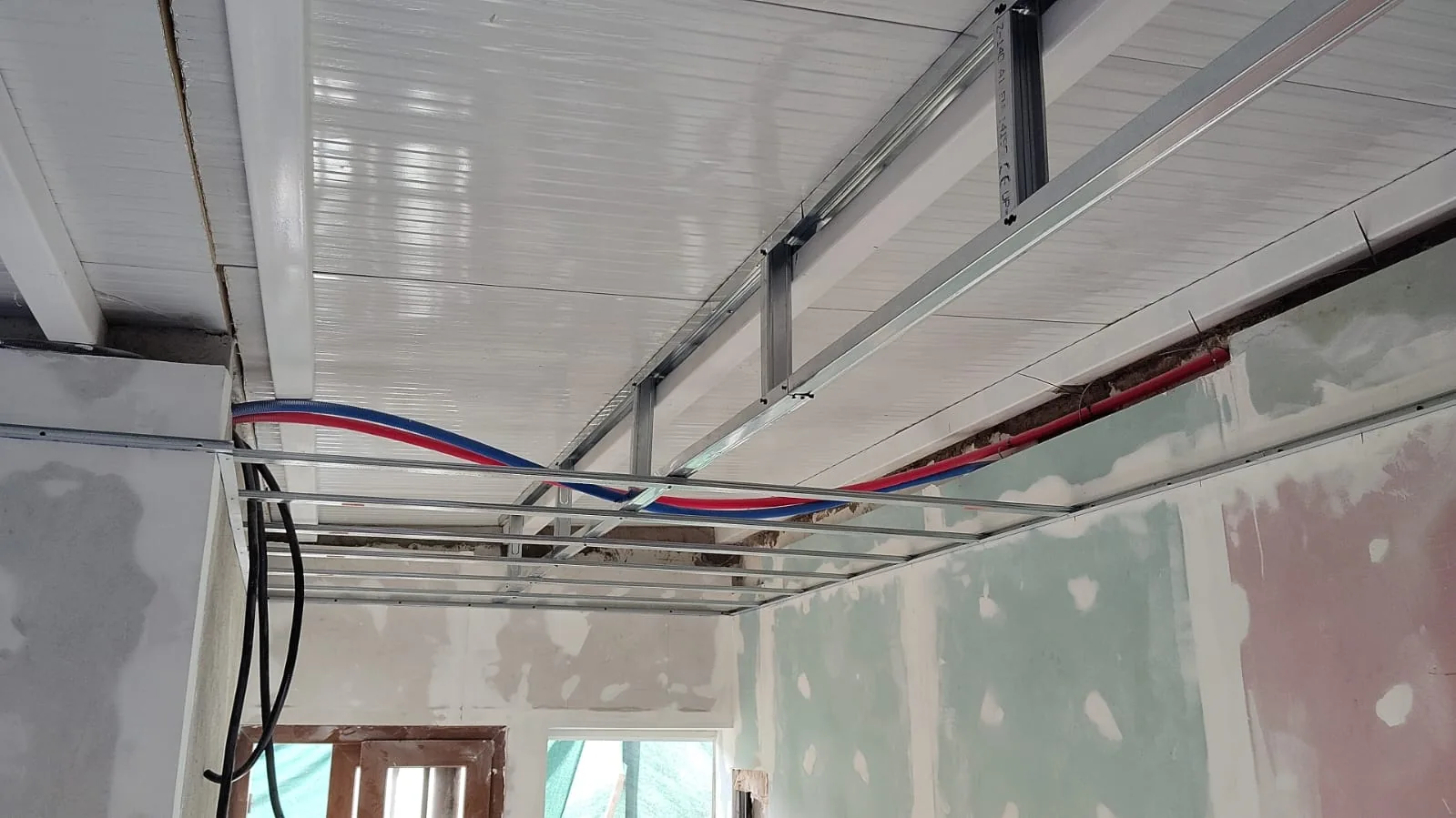 Instalaciones técnicas en techo