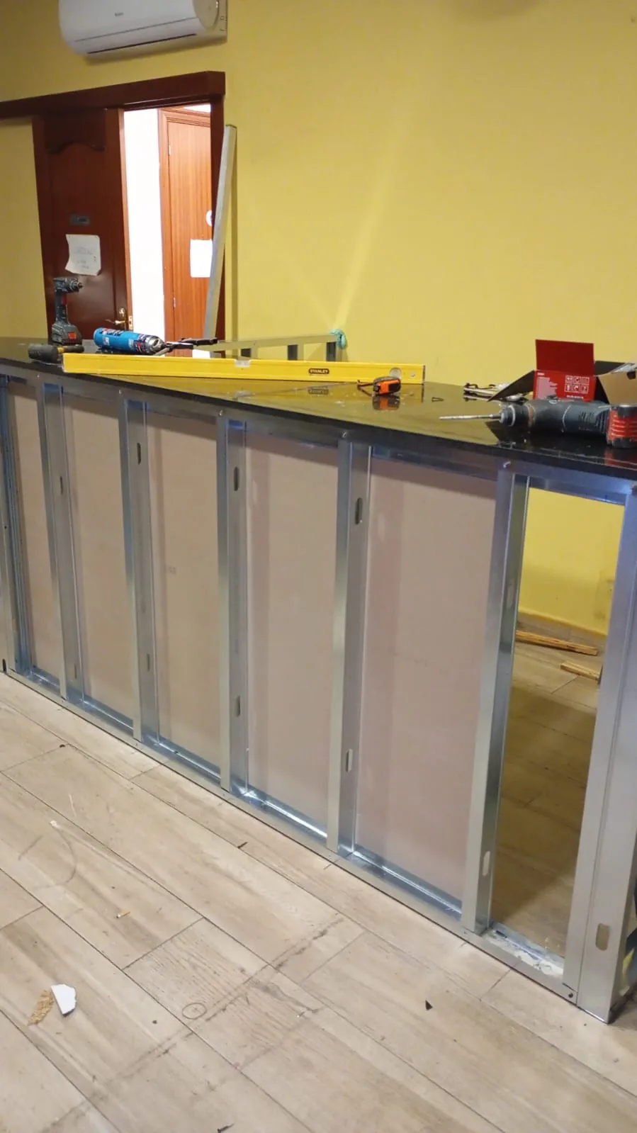 Montaje de estructura a medida