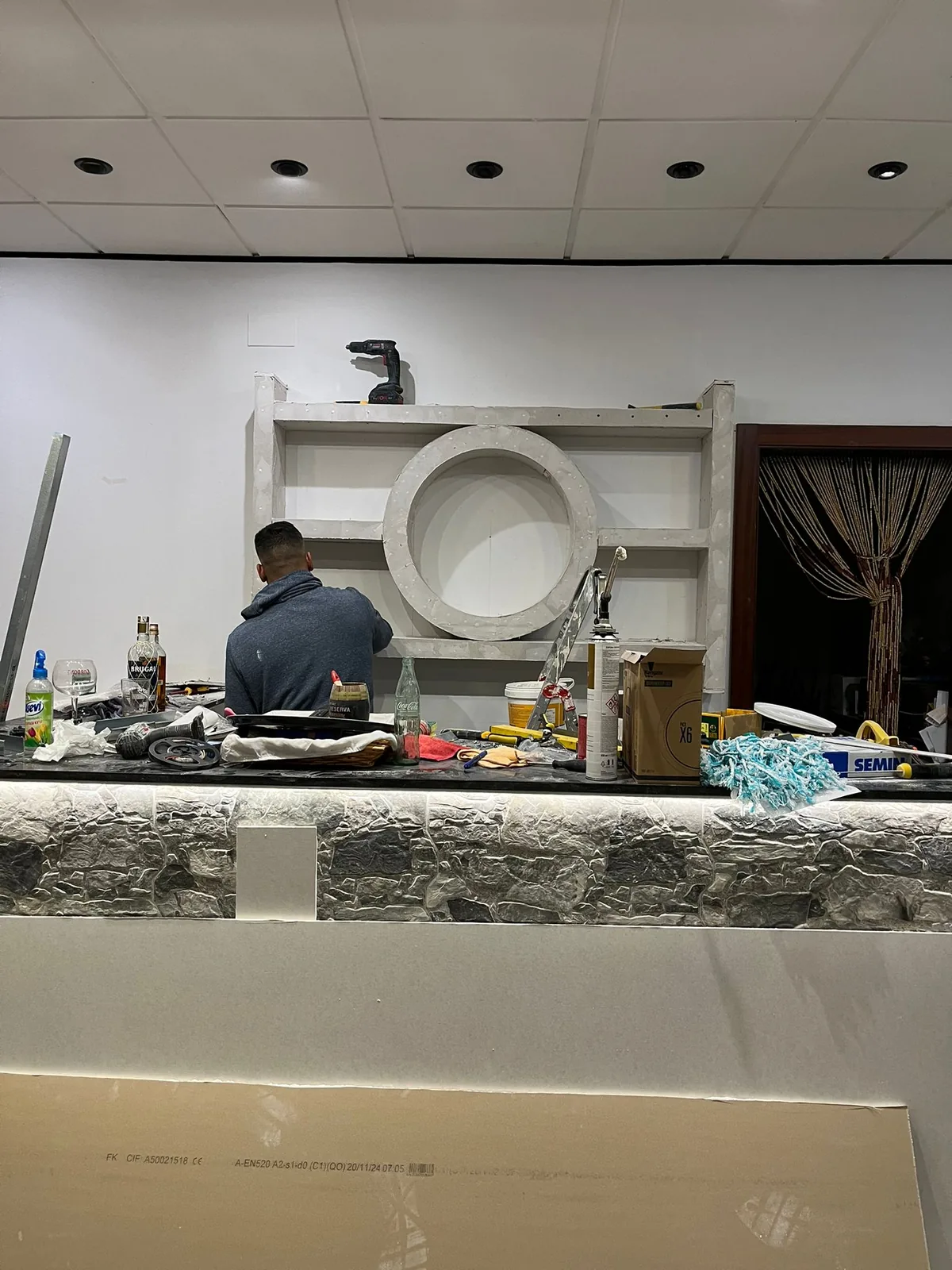 Trabajos de acabado en barra