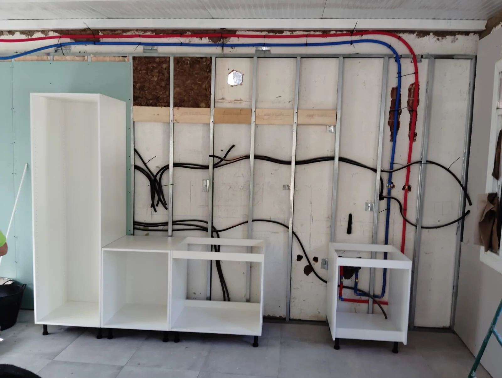 Instalaciones y mobiliario en reforma